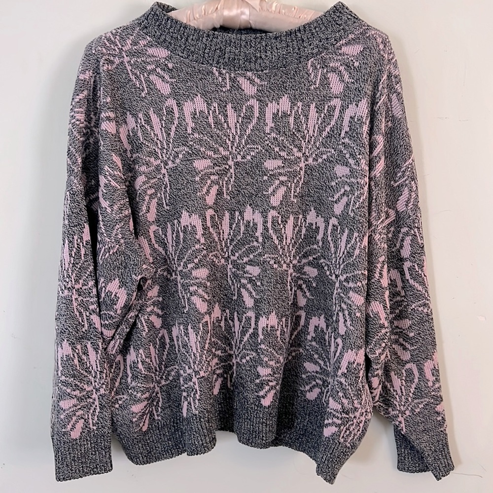 Distinctive Sportswear Sweater Drop Shoulder Sz Lg